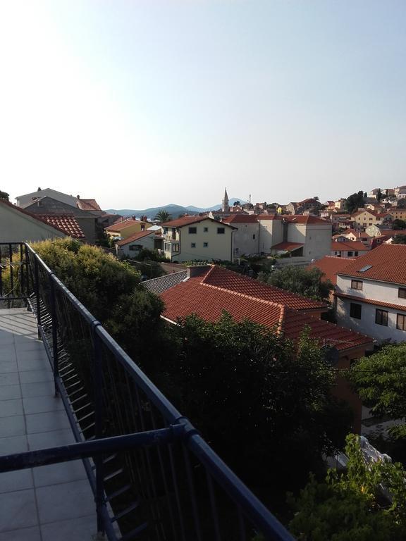 Apartment Malvina Mali Lošinj Dış mekan fotoğraf