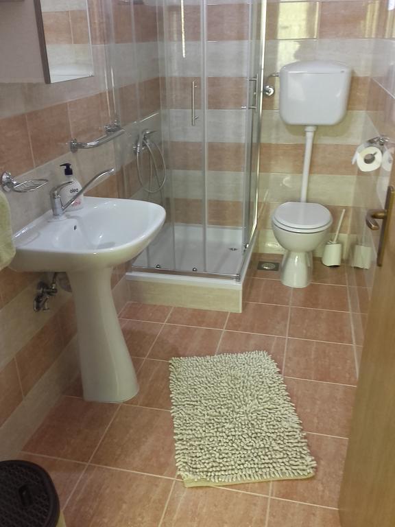 Apartment Malvina Mali Lošinj Dış mekan fotoğraf
