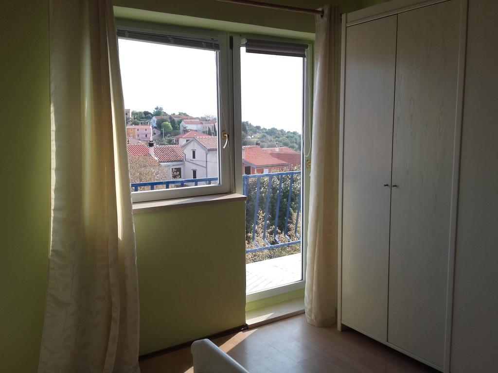 Apartment Malvina Mali Lošinj Dış mekan fotoğraf