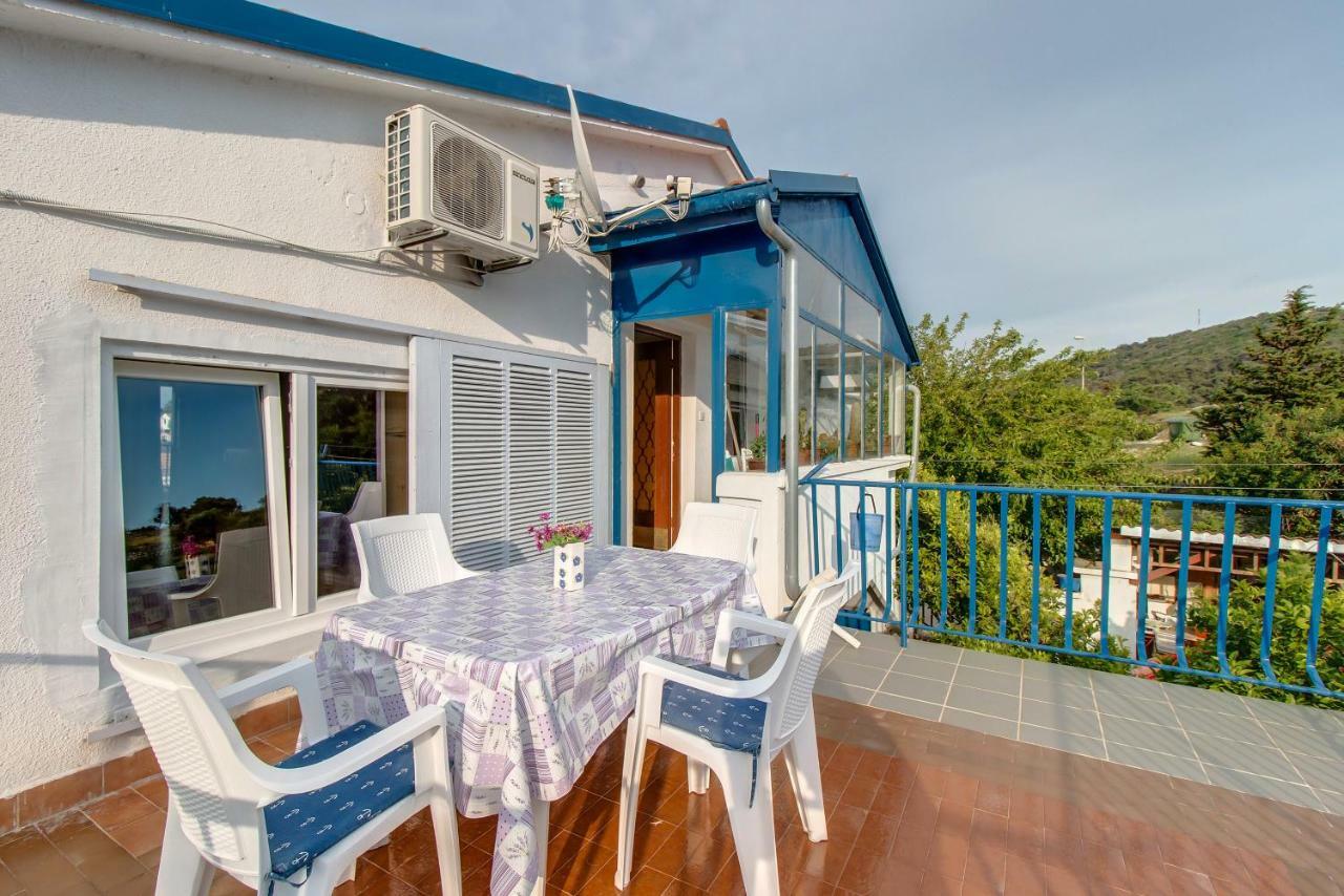 Apartment Malvina Mali Lošinj Dış mekan fotoğraf